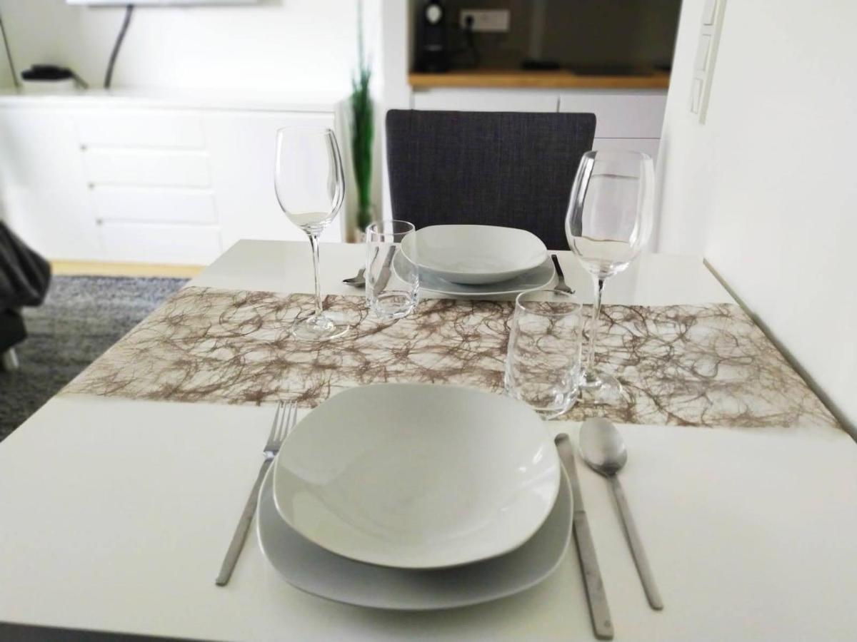 Cosy Park Apartment City Center Вена Экстерьер фото