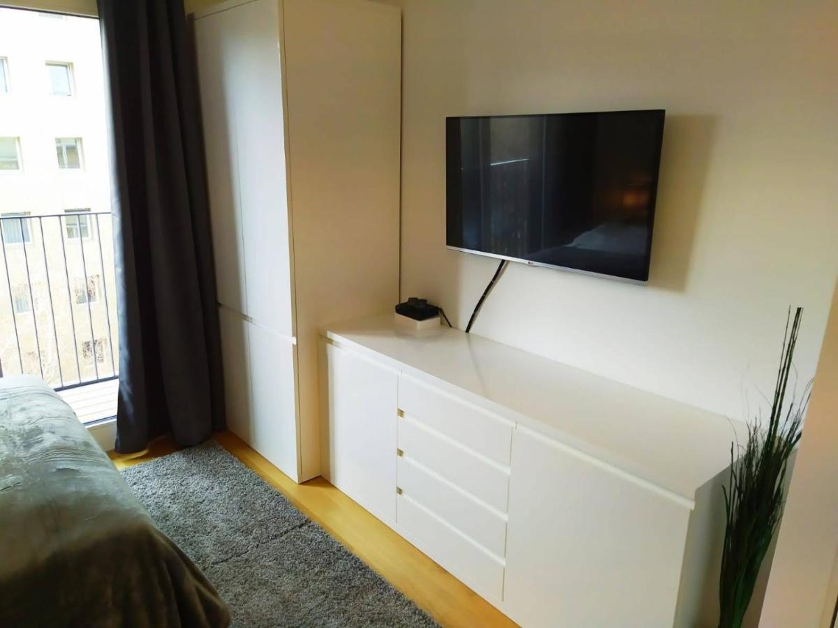 Cosy Park Apartment City Center Вена Экстерьер фото